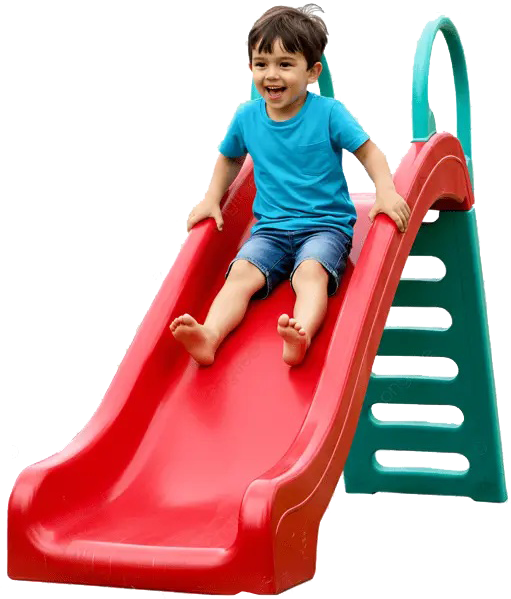 Niños jugando felices